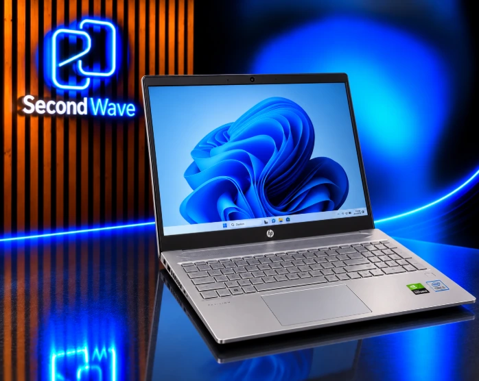 HP Pavilion 15 · Intel Core i5-1035G1 · 8GB RAM · 512GB SSD · NVIDIA MX250 · Zichtbaar gebruikt
